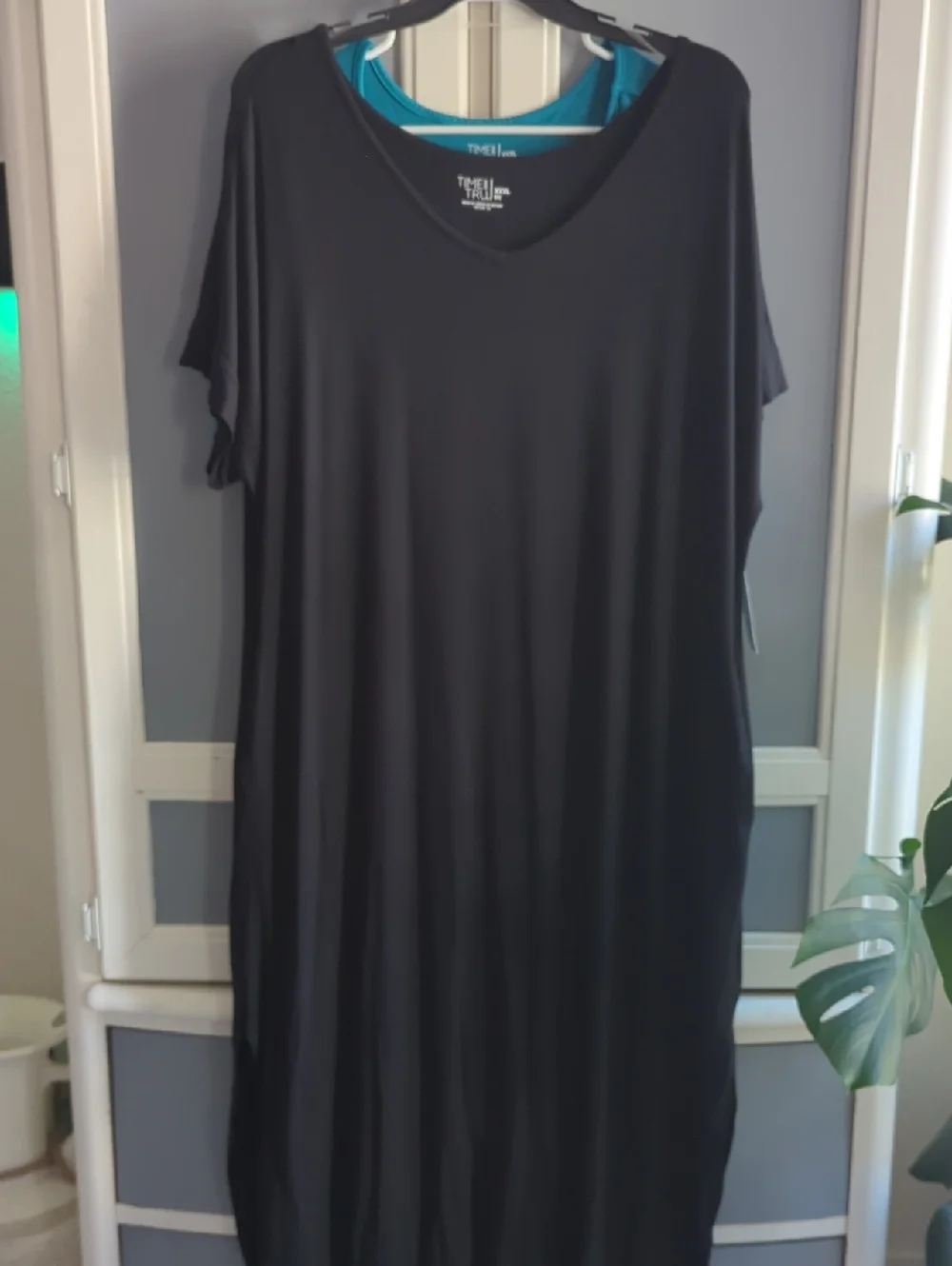 Time and Tru Black And Teal Bundle  Short-Sleeve Scoop Neck Dresses - Picture 1 of 9